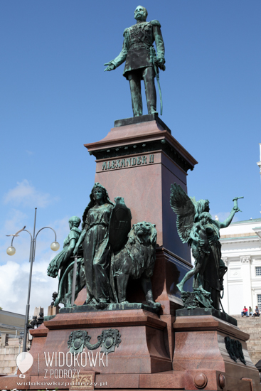 Pomnik Aleksandra II na Placu Senackim. Pomnik Aleksandra II na Placu Senackim.
