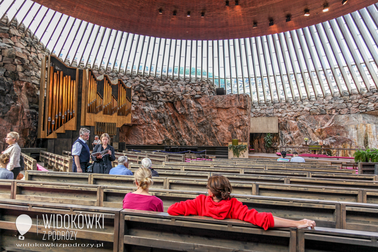 Temppeliaukio chisel in the rock.
